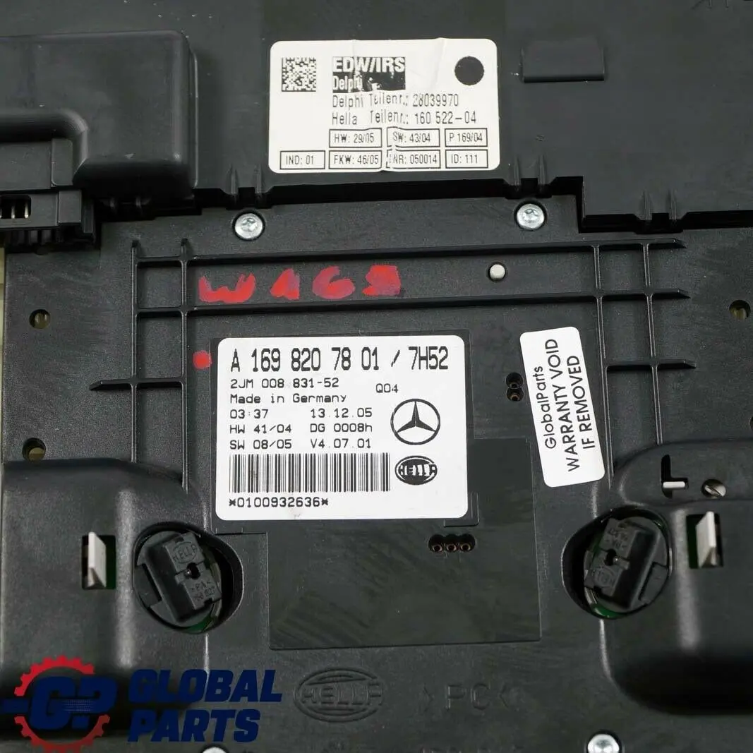 Mercedes W169 W245 Luz De techo interior Luz De lectura delantera - SKU A1698209601 - Número de pieza A1698209601