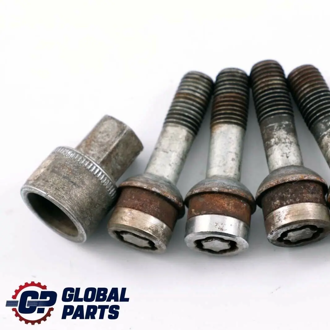 Zestaw Śrub Kół do Mercedes W203 o numerze A0009904907 Mercedes W203 Zestaw Śrub Kół - SKU A2035800010 - Numer Części A0009904907