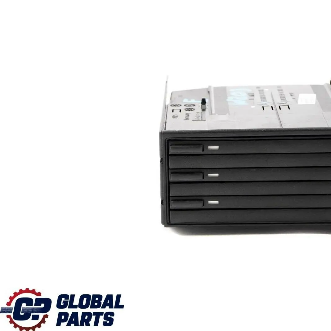 Portaoggetti Alloggiamento per Mercedes W203 6 CD Box con numero di parte A2036801150 Mercedes W203 6 CD Box Portaoggetti Alloggiamento - SKU A2036801150 - Numero di parte A2036801150