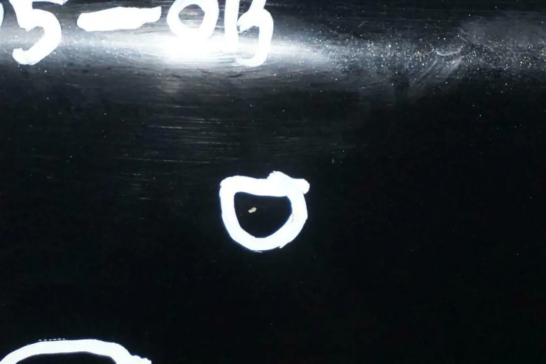 Klasse CL203 Tür Vorne Rechts Obsidian Schwarz Metallic 197U für Mercedes CLC mit Teilenummer A2037201605 Mercedes CLC Klasse CL203 Tür Vorne Rechts Obsidian Schwarz Metallic 197U - SKU A2037201605-OB - Teilenummer A2037201605