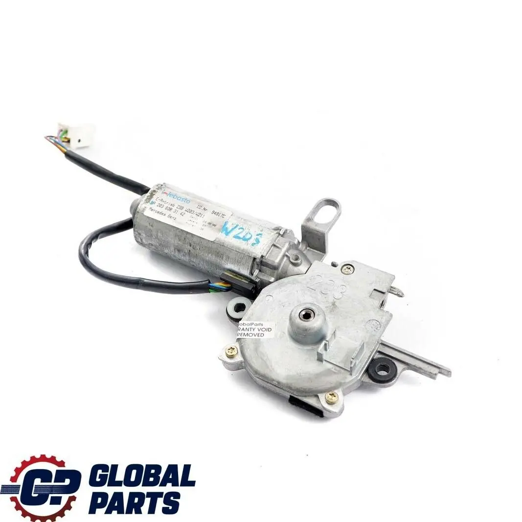 Mercedes-Benz CLK-Klasse C209 Schiebedachmotor 0390200011 für mit Teilenummer A2038203142 Mercedes-Benz CLK-Klasse C209 Schiebedachmotor 0390200011 - SKU A2038203142 - Teilenummer A2038203142