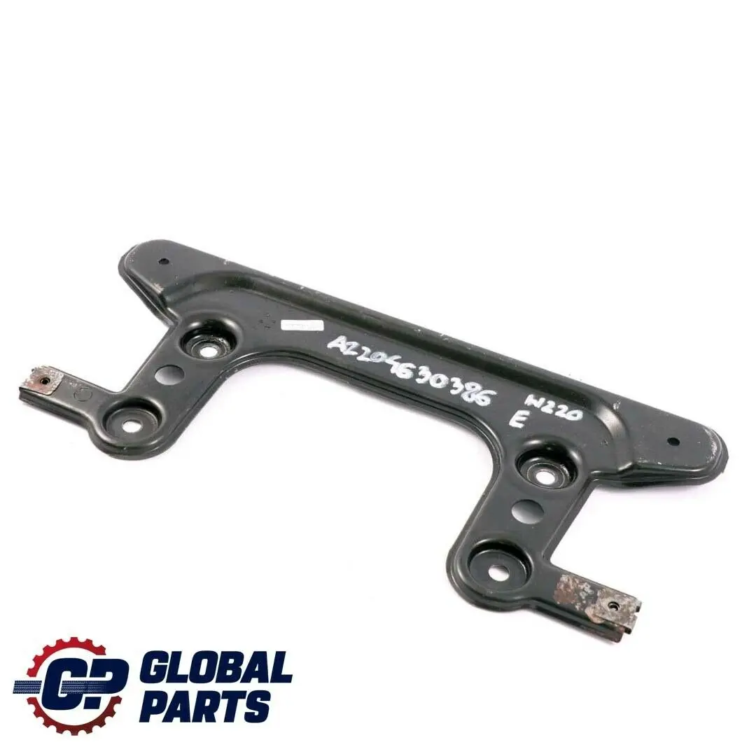 Mercedes-Benz W204 Lenkungsversteifungsplatte Avant Hilfsrahmens pour à propos du numéro de pièce A2046280011 Mercedes-Benz W204 Lenkungsversteifungsplatte Avant Hilfsrahmens - SKU A2046280011 - Numéro de pièce A2046280011