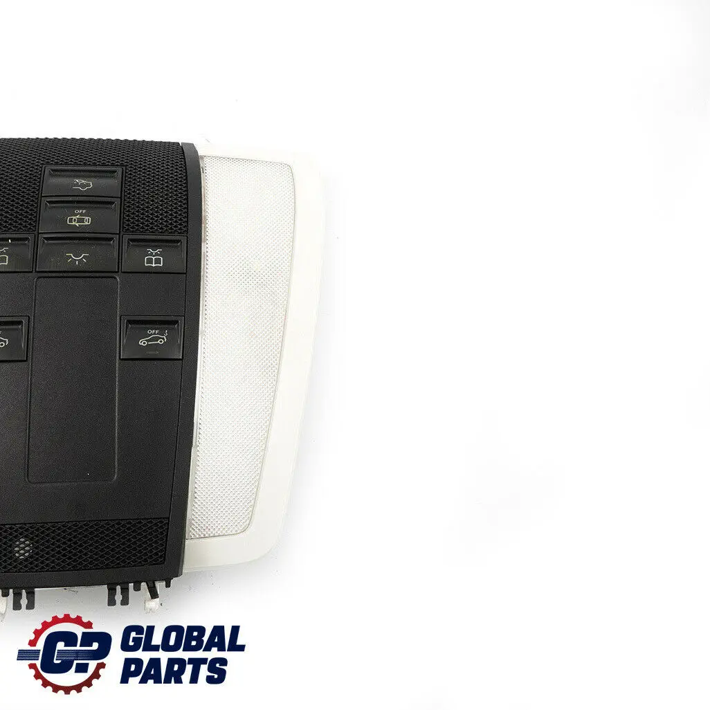 Luz de Techo Interior Delantera Negro para Mercedes W204 con número de pieza A2048208501 Mercedes W204 Luz de Techo Interior Delantera Negro - SKU A2048208501 - Número de pieza A2048208501
