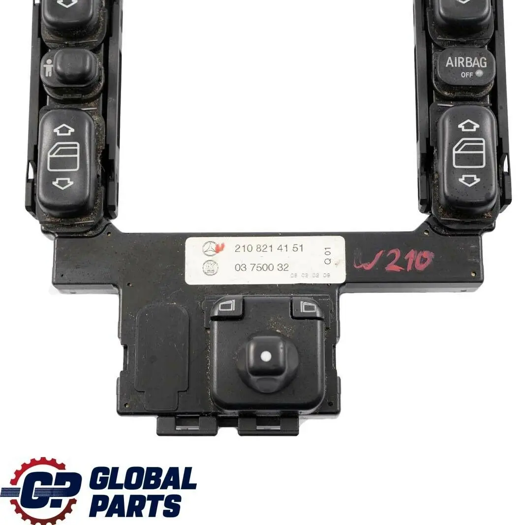 Mercedes-Benz W202 W210 Familiare Alzacristalli Interruttore Pezzo di Ricambio per con numero di parte A2108214551 Mercedes-Benz W202 W210 Familiare Alzacristalli Interruttore Pezzo di Ricambio - SKU A2108214551 - Numero di parte A2108214551