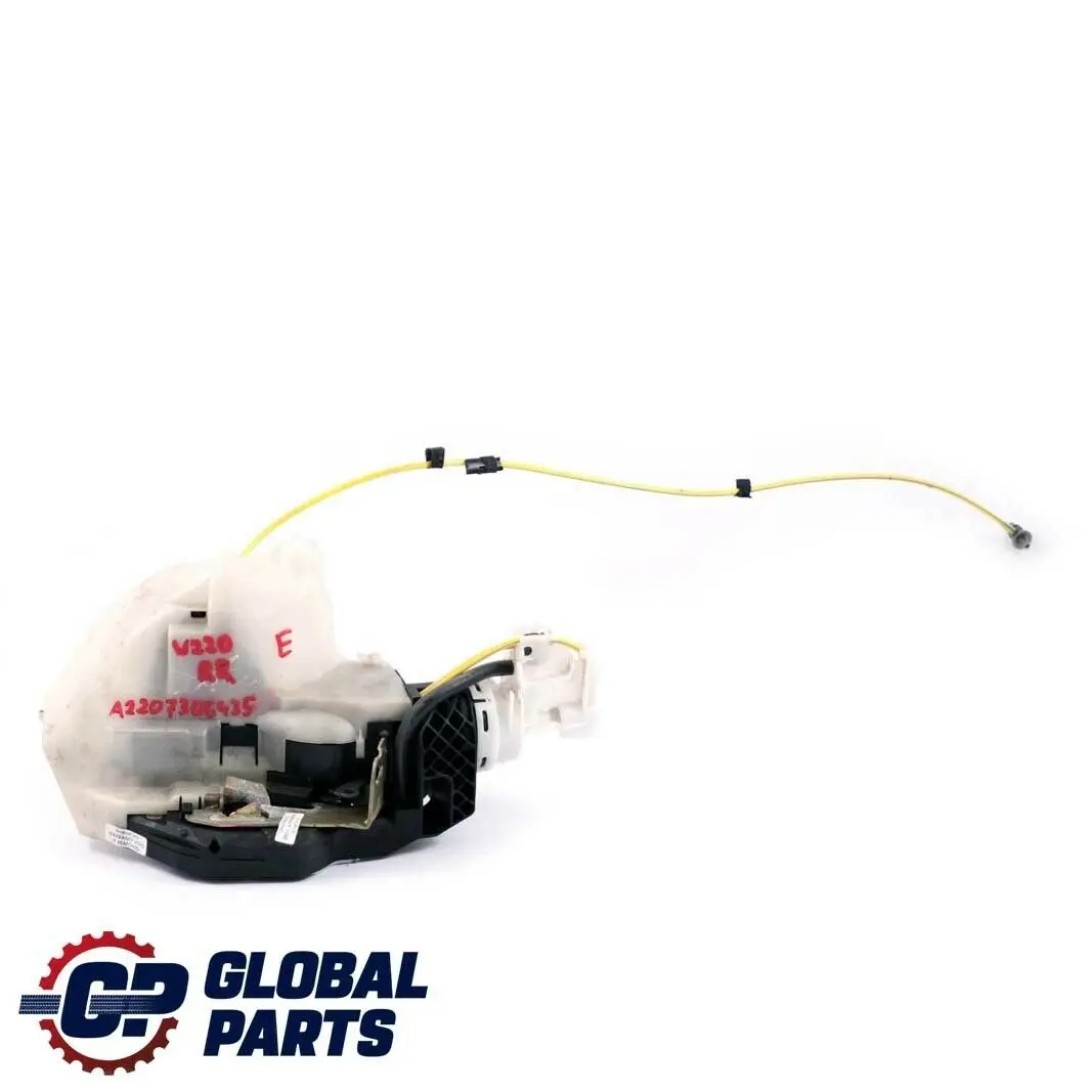 Meccanismo Chiusura Porta Posteriore Attuatore Destro A2207305835 per Mercedes W220 con numero di parte A2207306435 Mercedes W220 Meccanismo Chiusura Porta Posteriore Attuatore Destro A2207305835 - SKU A2207306435 - Numero di parte A2207306435