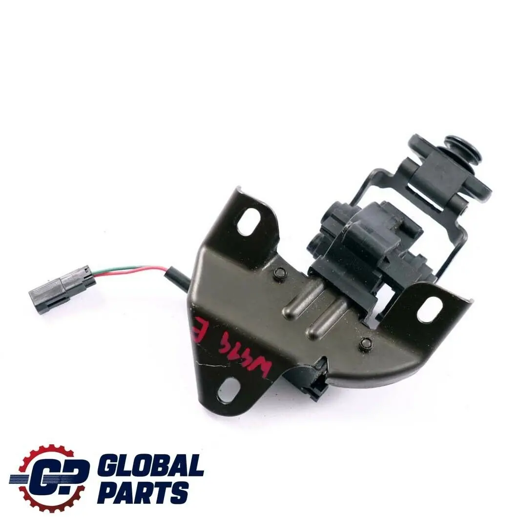 Mercedes-Benz Vaneo W414 Rear Left Quarter N/S Window Regulator Motor Actuator to with Part number A4148200442 Mercedes-Benz Vaneo W414 Rear Left Quarter N/S Window Regulator Motor Actuator - SKU A4148200442 - Part number A4148200442