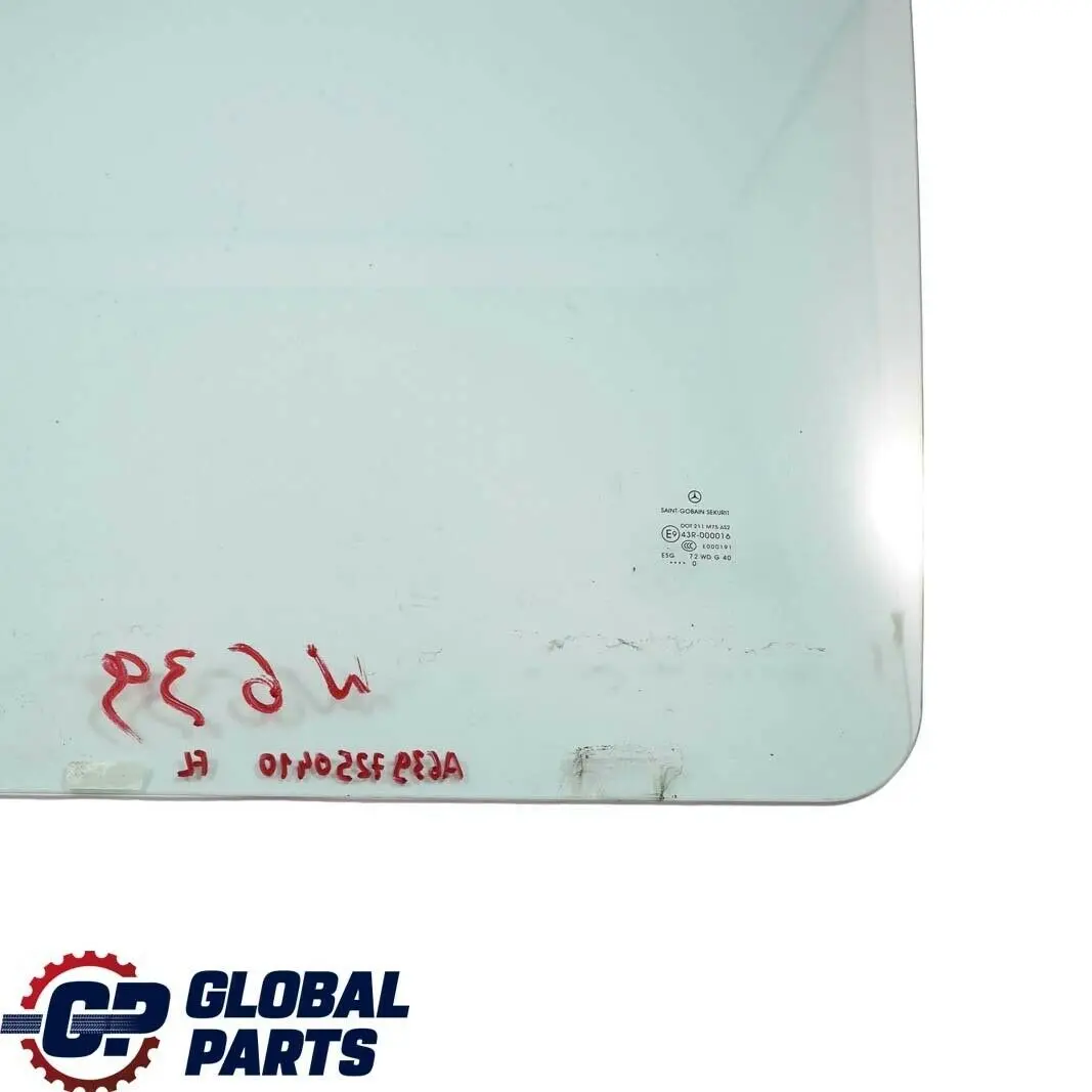 Mercedes-Benz Vito W639 Vorne Links Gruen Glas Scheibe AS2 für mit Teilenummer A6397250410 Mercedes-Benz Vito W639 Vorne Links Gruen Glas Scheibe AS2 - SKU A6397250410 - Teilenummer A6397250410
