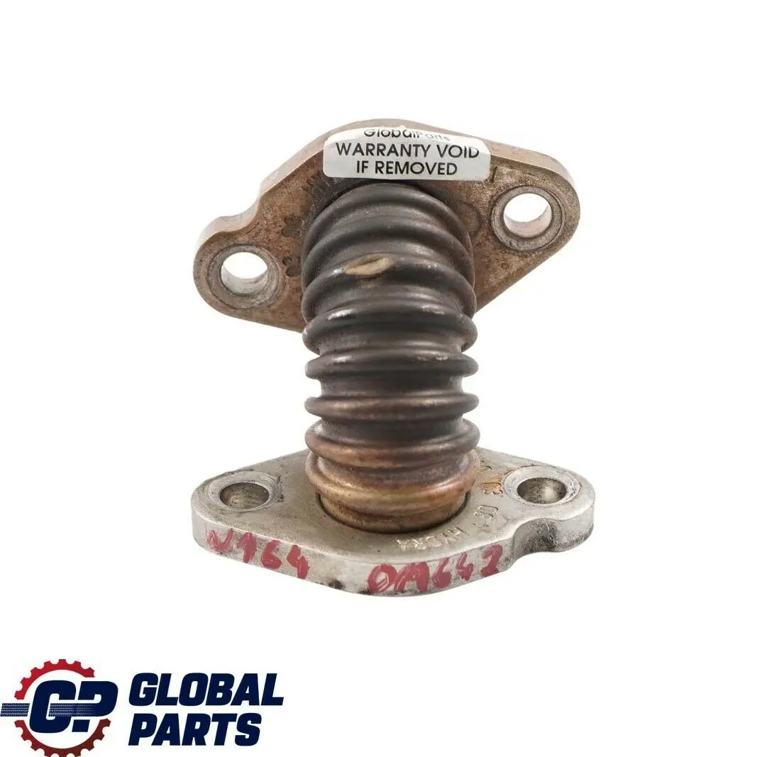 Mercedes W164 W204 W212 OM642 Tappo Tubo Sfiato Enginge - SKU A6420100131 - Numero di parte A6420100131