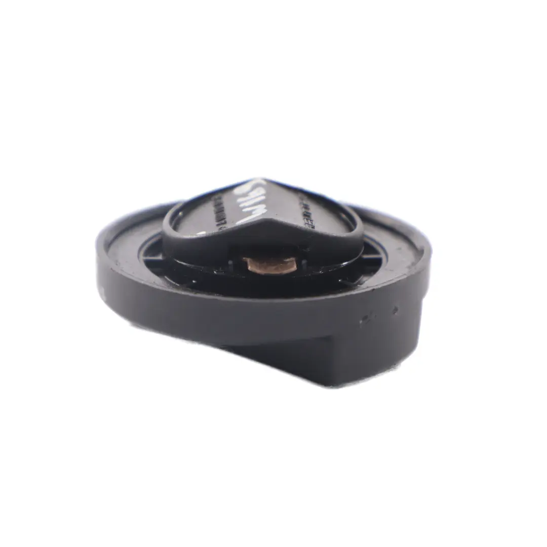 Capot remplissage d'huile moteur pour Mercedes W169 W203 W211 W212 C219 à propos du numéro de pièce A0000100285 Mercedes W169 W203 W211 W212 C219 Capot remplissage d'huile moteur - SKU A0000100285 - Numéro de pièce A0000100285