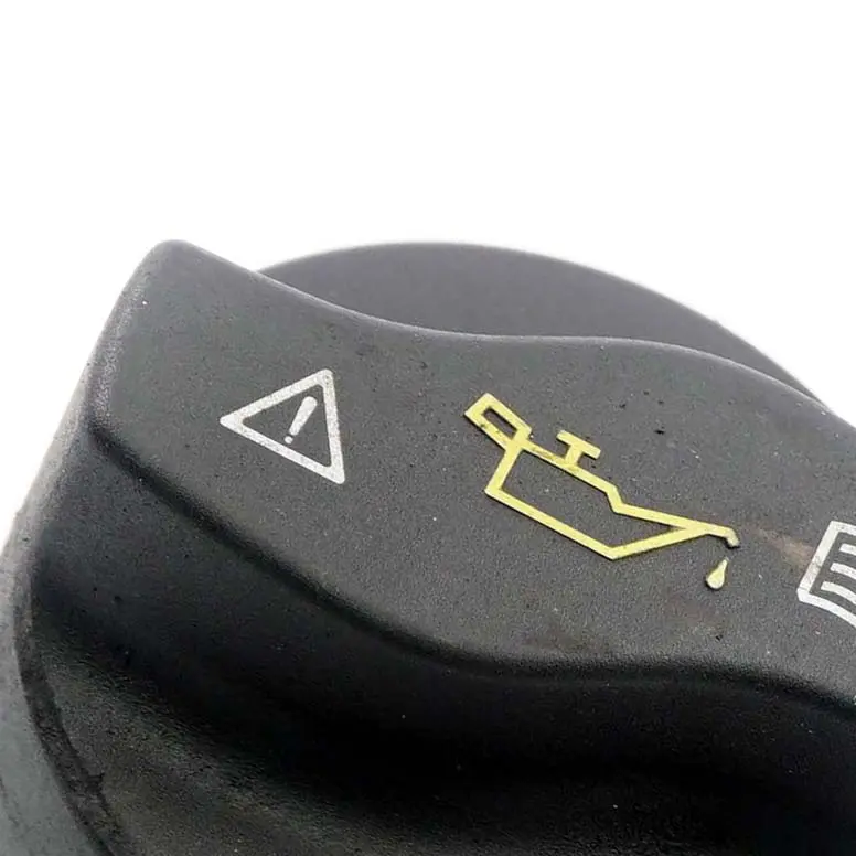 Mercedes W221 OM642 OM651 Cache-cou du moteur diesel - SKU A0000101585 - Numéro de pièce A0000101585