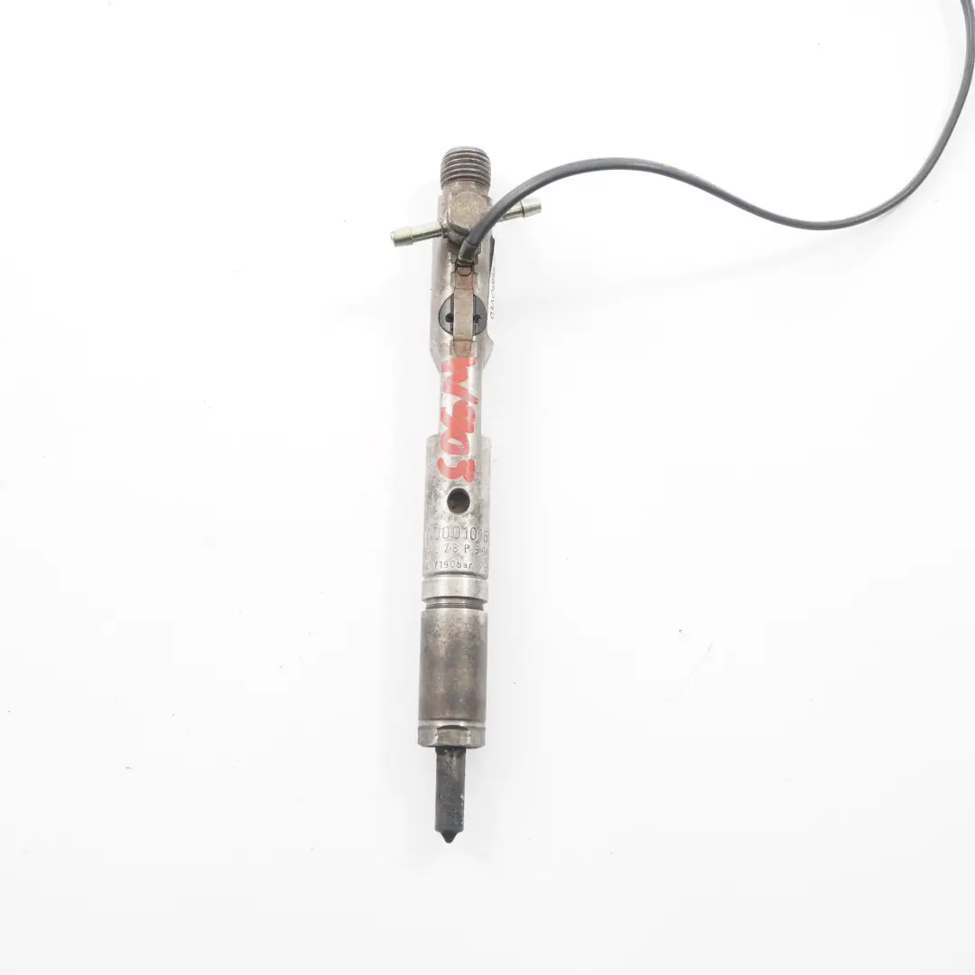 W903 OM602 Diesel Engine Fuel Injector Injection Nozzle to Mercedes with Part number A0000101651 Mercedes W903 OM602 Diesel Engine Fuel Injector Injection Nozzle - SKU A0000101651 - Part number A0000101651