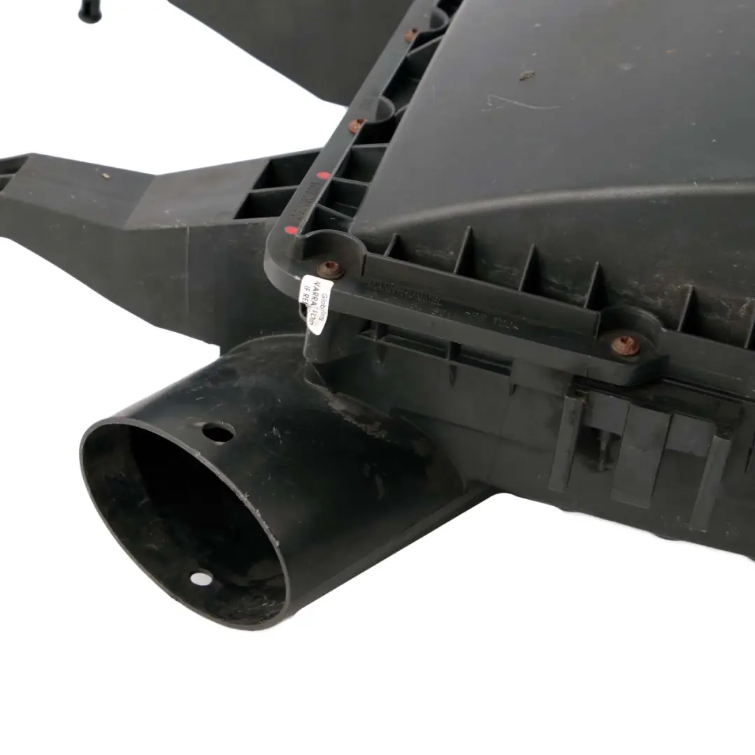 OM651 Caja filtro de aire Carcasa silenciador para Mercedes Sprinter W906 con número de pieza A0000907801 Mercedes Sprinter W906 OM651 Caja filtro de aire Carcasa silenciador - SKU A0000907801 - Número de pieza A0000907801