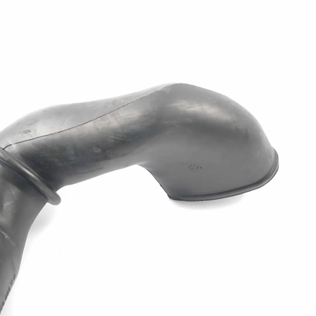 Tubo aspirazione aria Mercedes Sprinter W903 Diesel Tubo flessibile per con numero di parte A0000949008 Tubo aspirazione aria Mercedes Sprinter W903 Diesel Tubo flessibile - SKU A0000949008 - Numero di parte A0000949008