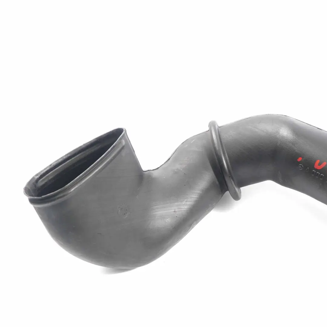 Tubo aspirazione aria Mercedes Sprinter W903 Diesel Tubo flessibile per con numero di parte A0000949008 Tubo aspirazione aria Mercedes Sprinter W903 Diesel Tubo flessibile - SKU A0000949008 - Numero di parte A0000949008
