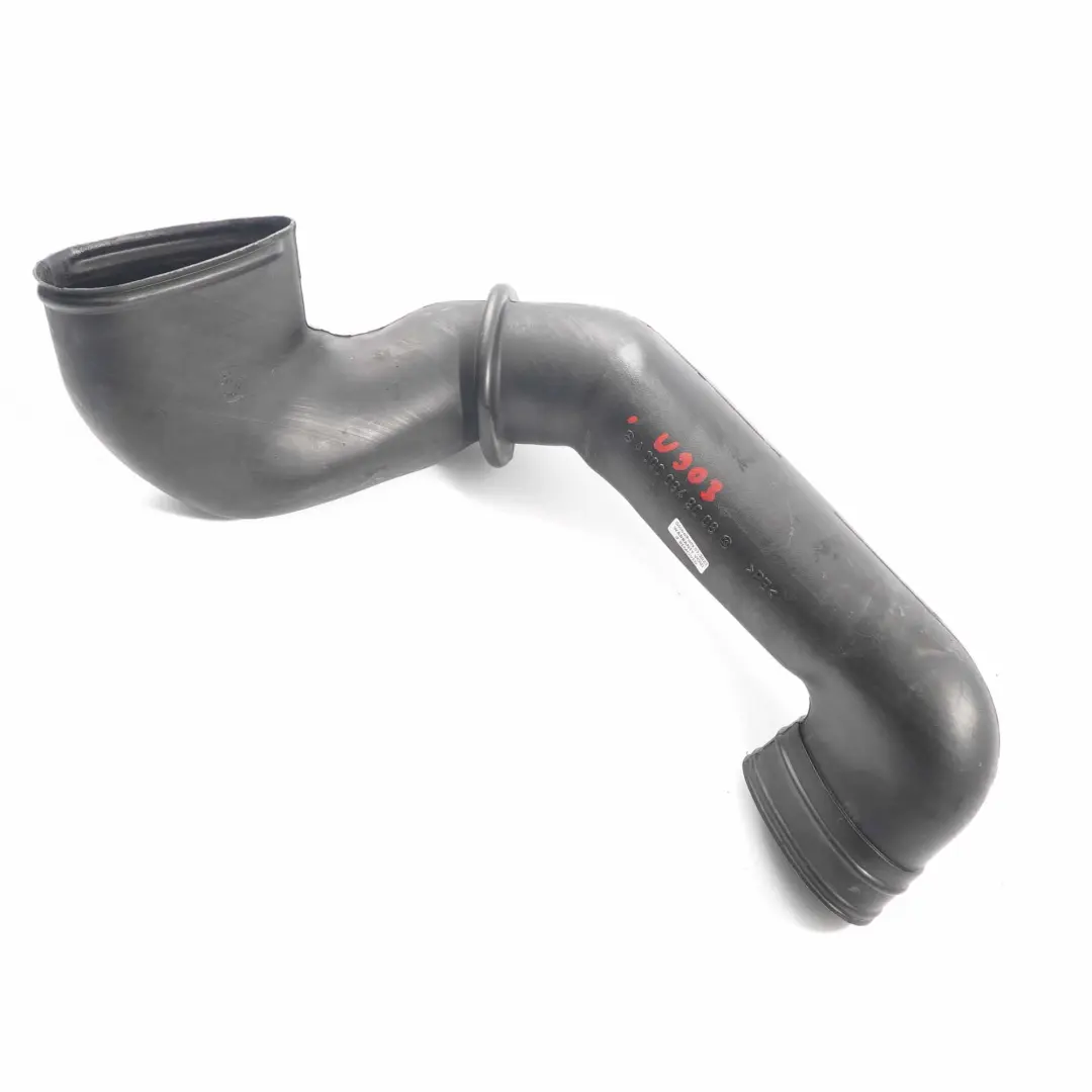 Tubo aspirazione aria Mercedes Sprinter W903 Diesel Tubo flessibile per con numero di parte A0000949008 Tubo aspirazione aria Mercedes Sprinter W903 Diesel Tubo flessibile - SKU A0000949008 - Numero di parte A0000949008