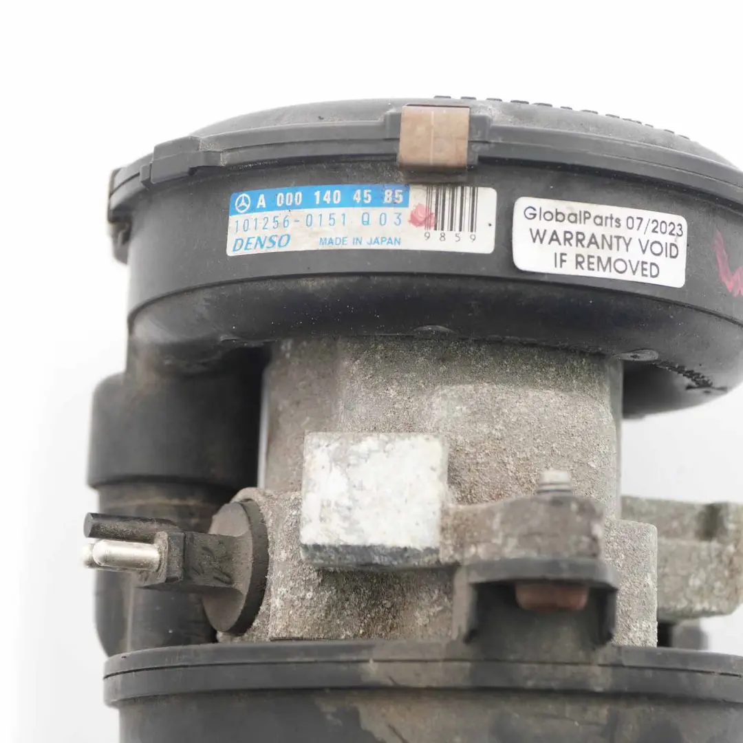 Bomba de aire secundaria Mercedes W169 W245 Bomba auxiliar para con número de pieza A0001404585 Bomba de aire secundaria Mercedes W169 W245 Bomba auxiliar - SKU A0001404585 - Número de pieza A0001404585