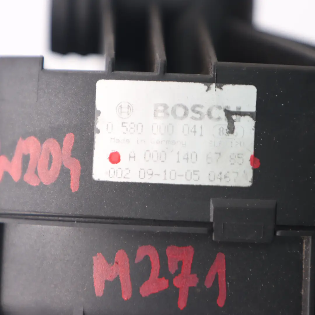 M271 Pompa Elektryczna Powietrza Wtórnego do Mercedes W209 W212 o numerze A0001406785 Mercedes W209 W212 M271 Pompa Elektryczna Powietrza Wtórnego - SKU A0001406785 - Numer Części A0001406785