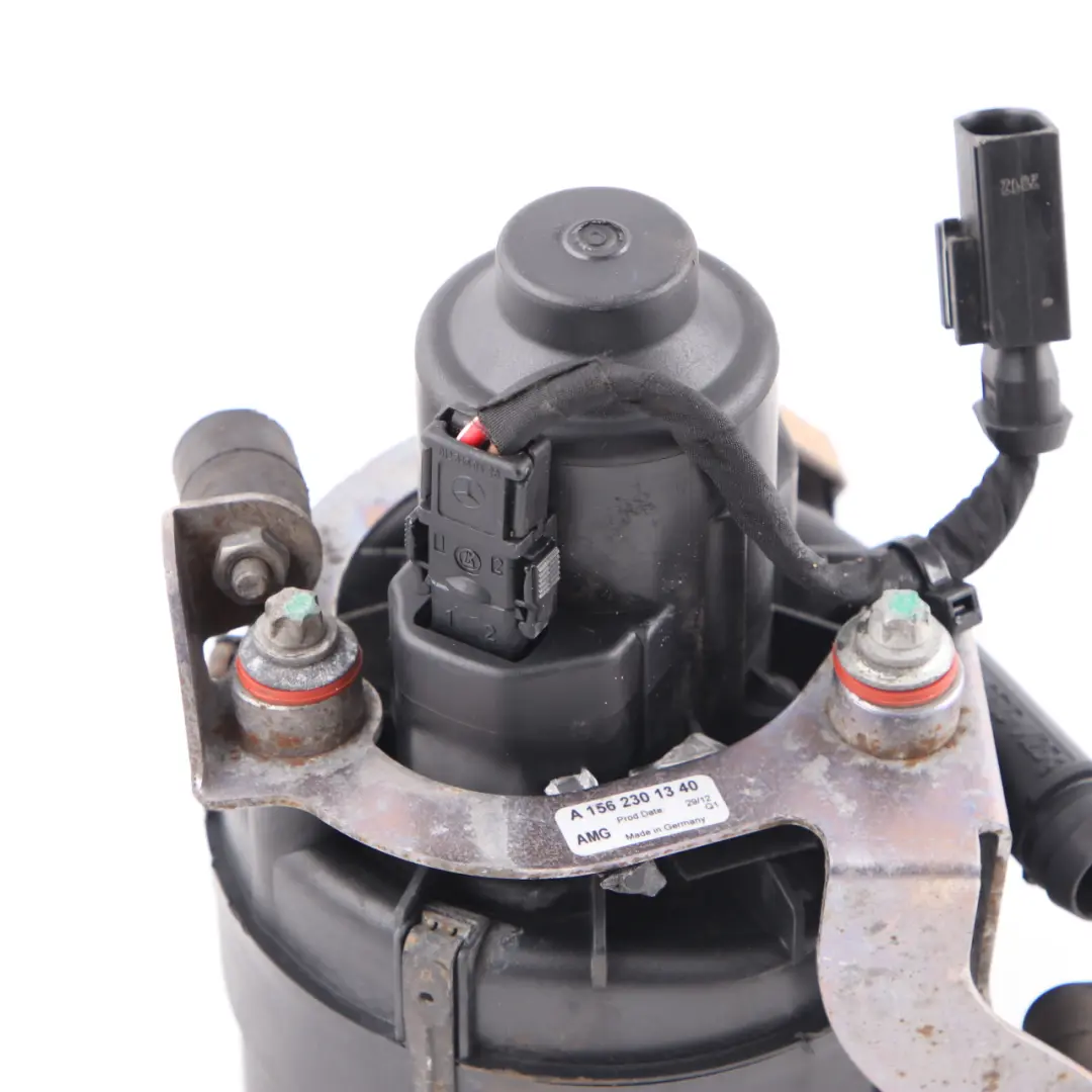 Auxiliary Air Pump Mercedes W204 C63 W212 E63 AMG Smog Emission Unit to with Part number A0001407185 Auxiliary Air Pump Mercedes W204 C63 W212 E63 AMG Smog Emission Unit - SKU A0001407185 - Part number A0001407185
