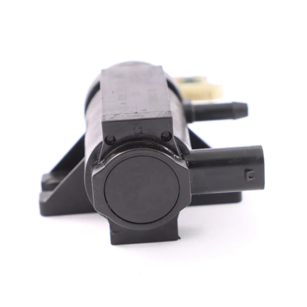  Unterdruck Magnetventil Mercedes W906 Diesel OM651 Turbolader Unterdruck - SKU A0001531700 - Teilenummer A0001531700