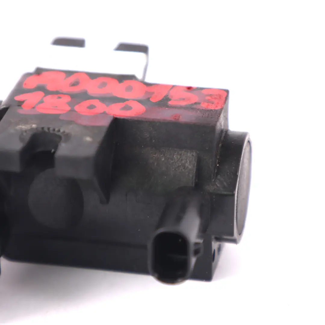 Druckwandler Unterdruckmagnet Ventil Benzinmotor M270 für Mercedes W176 mit Teilenummer A0101531328 Mercedes W176 Druckwandler Unterdruckmagnet Ventil Benzinmotor M270 - SKU A0001531800 - Teilenummer A0101531328