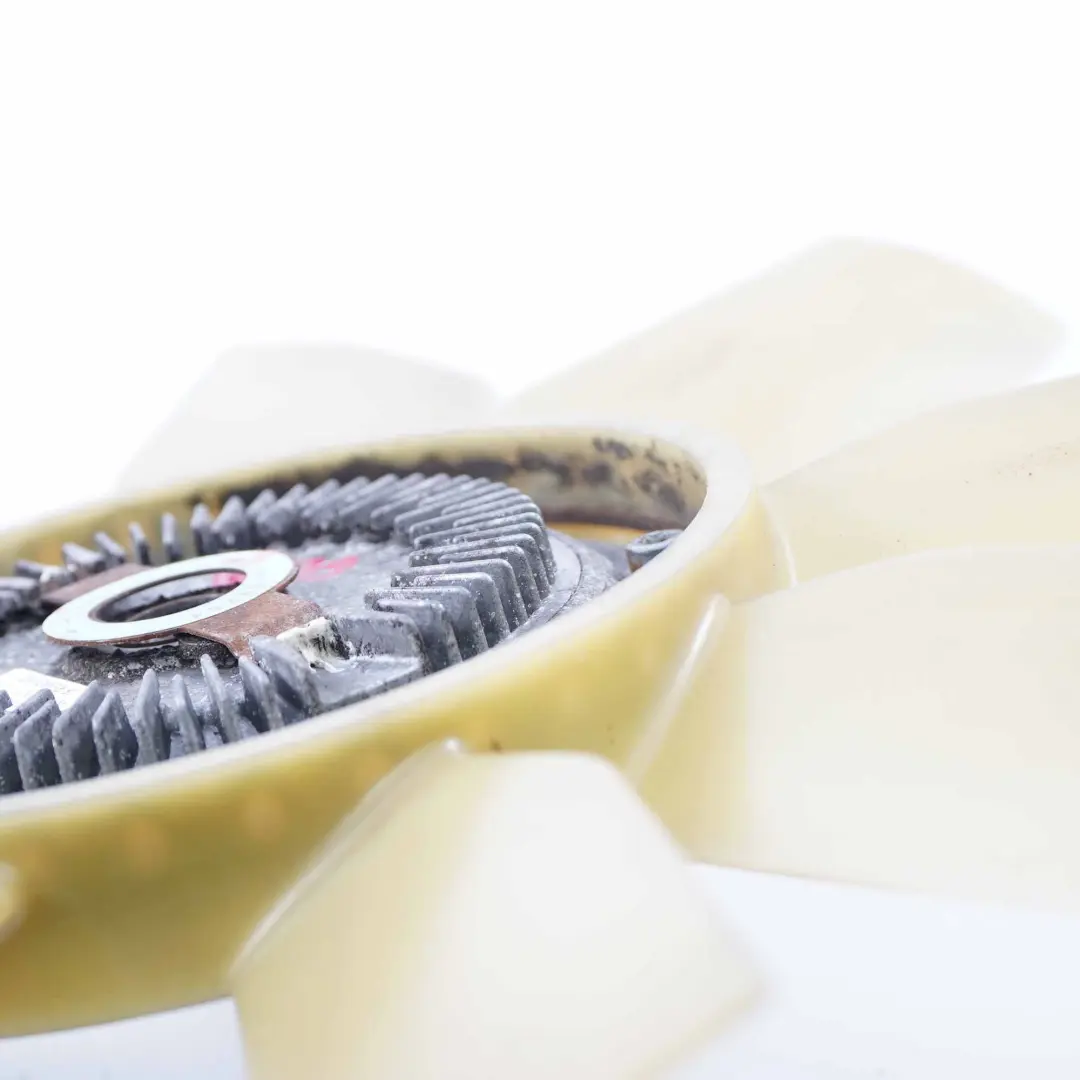 Wiatrak Wentylator Visko do Mercedes Vito Viano W639 o numerze A0002006023 Mercedes Vito Viano W639 Wiatrak Wentylator Visko - SKU A0002006023-2 - Numer Części A0002006023