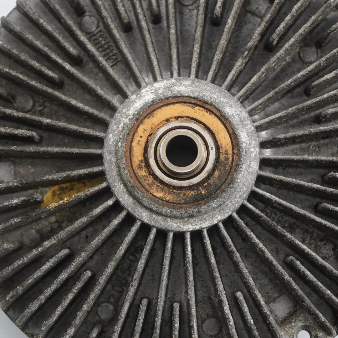 Ventilateur Radiateur Refroidissement du Moteur pour Mercedes Vito W639 à propos du numéro de pièce A0002006023 Mercedes Vito W639 Ventilateur Radiateur Refroidissement du Moteur - SKU A0002006023 - Numéro de pièce A0002006023