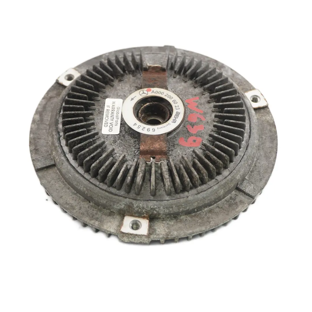 Ventola Radiatore di Raffreddamento Motore per Mercedes Vito Viano W639 con numero di parte A0002006023 Mercedes Vito Viano W639 Ventola Radiatore di Raffreddamento Motore - SKU A0002006023 - Numero di parte A0002006023