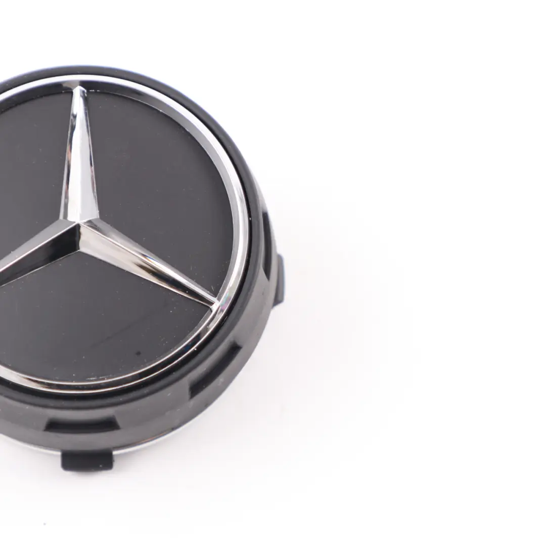 Cap Mercedes W176 W204 W212 Hub Cover Emblem Chrome Logo to Wheel with Part number A0004000900 Wheel Cap Mercedes W176 W204 W212 Hub Cover Emblem Chrome Logo - SKU A0004000900 - Part number A0004000900
