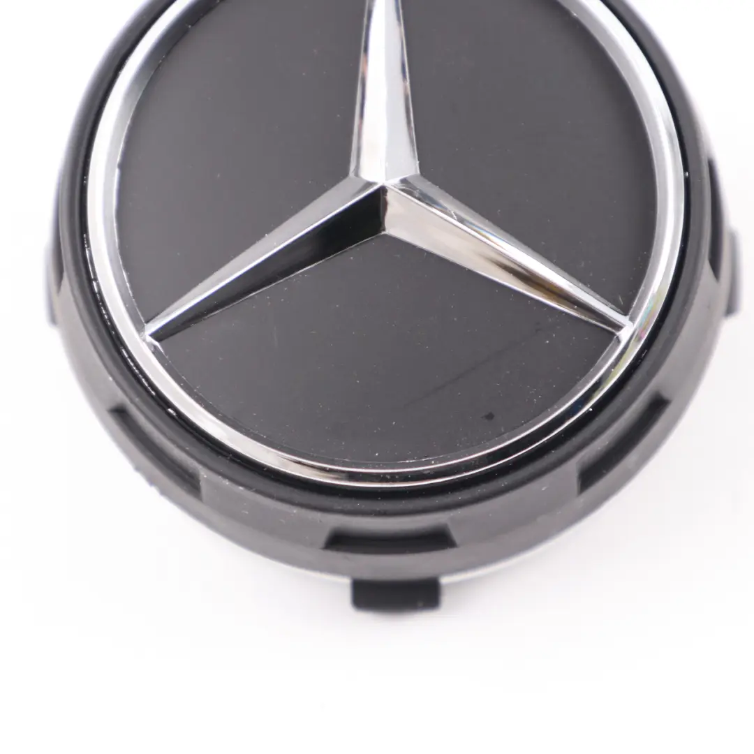 Cap Mercedes W176 W204 W212 Hub Cover Emblem Chrome Logo to Wheel with Part number A0004000900 Wheel Cap Mercedes W176 W204 W212 Hub Cover Emblem Chrome Logo - SKU A0004000900 - Part number A0004000900