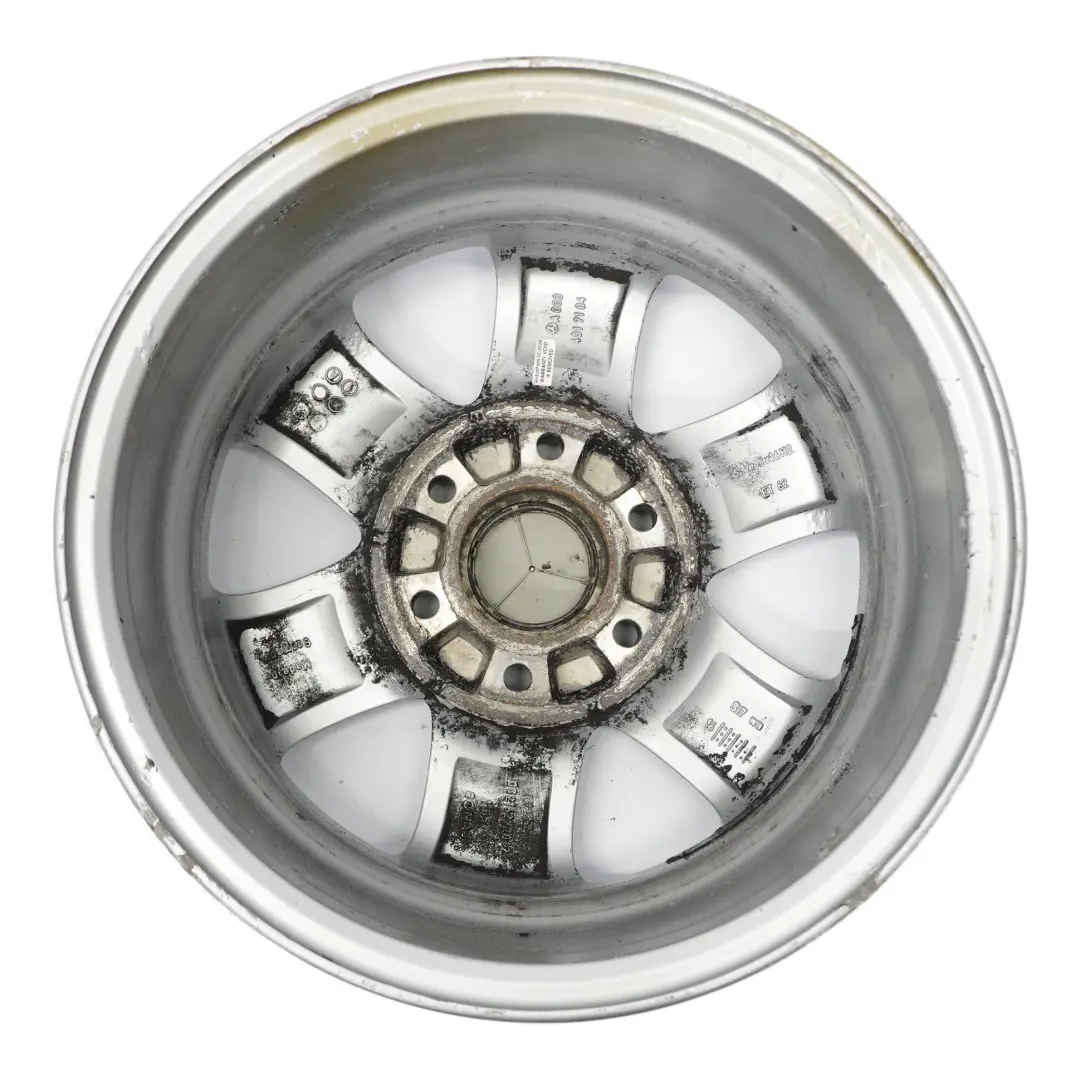 Silberne Leicht metall felge 16" 6,5J ET:62 für Mercedes W906 W910 mit Teilenummer A0004017104 Mercedes W906 W910 Silberne Leicht metall felge 16" 6,5J ET:62 - SKU A0004017104-2 - Teilenummer A0004017104