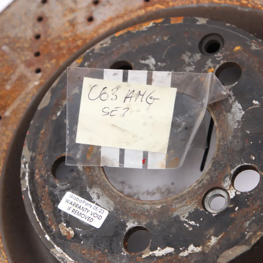 Brake Disc Caliper Mercedes W204 C63 AMG Rear Left Right Wheel N/O/S Brake Set to with Part number A0004212012 Brake Disc Caliper Mercedes W204 C63 AMG Rear Left Right Wheel N/O/S Brake Set - SKU A0004212012 - Part number A0004212012