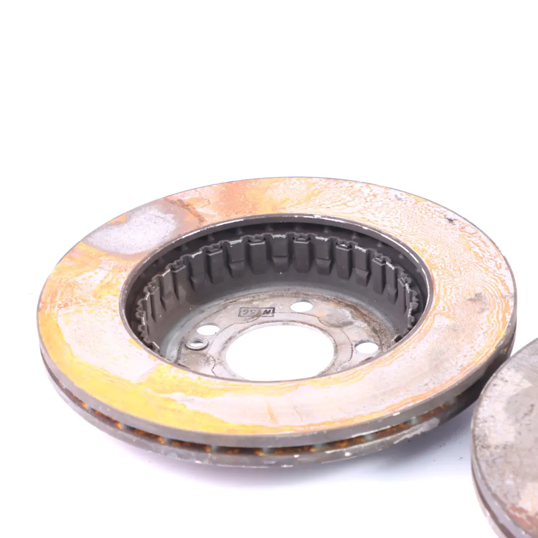 Tarcze Hamulcowe Przód Lewa Prawa Zestaw do Mercedes W205 W213 o numerze A0004211812 Mercedes W205 W213 Tarcze Hamulcowe Przód Lewa Prawa Zestaw - SKU A0004211812 - Numer Części A0004211812