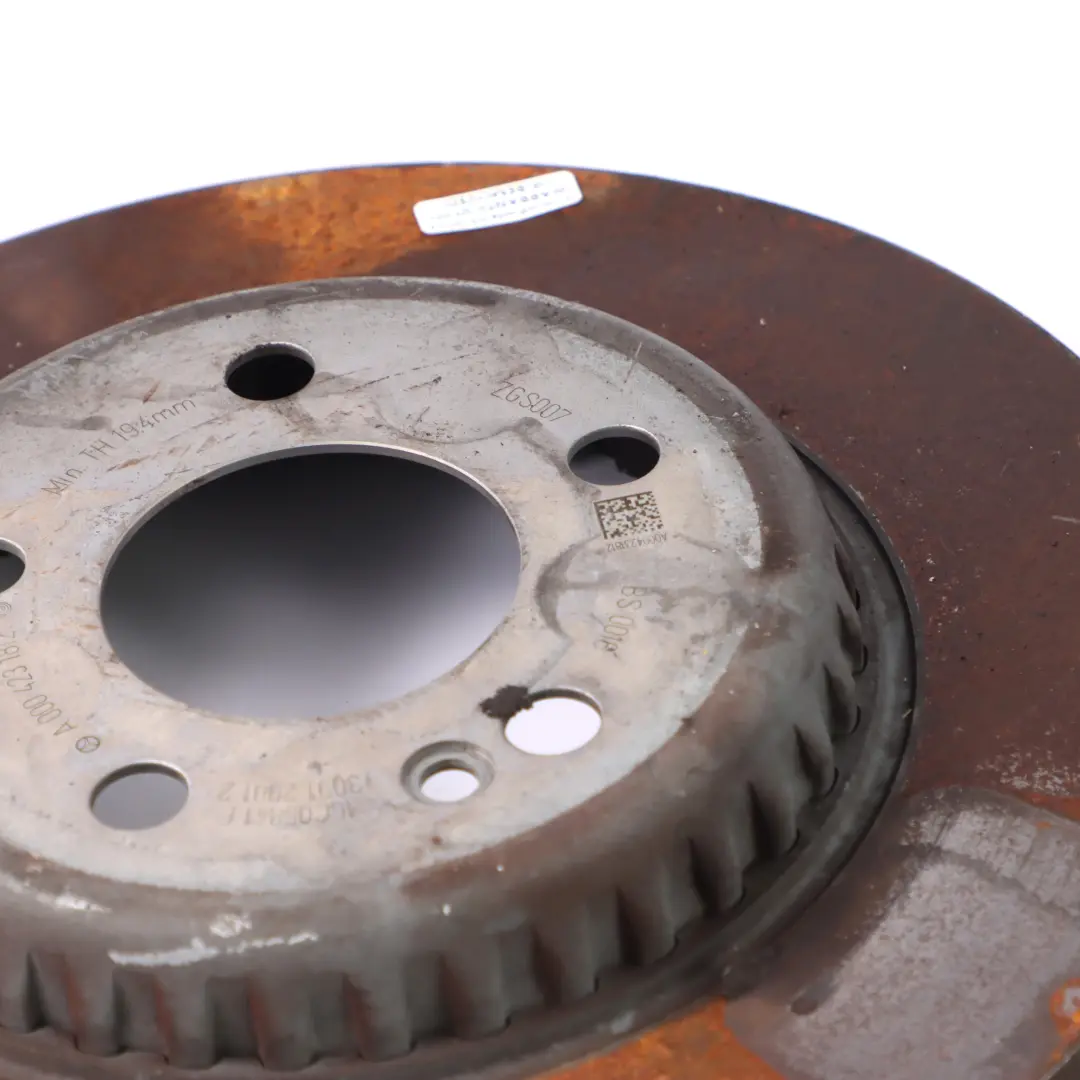 Mercedes W205 W213 Brake Disc Set Rear Left Right Wheel N/O/S Braking Unit - SKU A0004211812 - Part number A0004211812