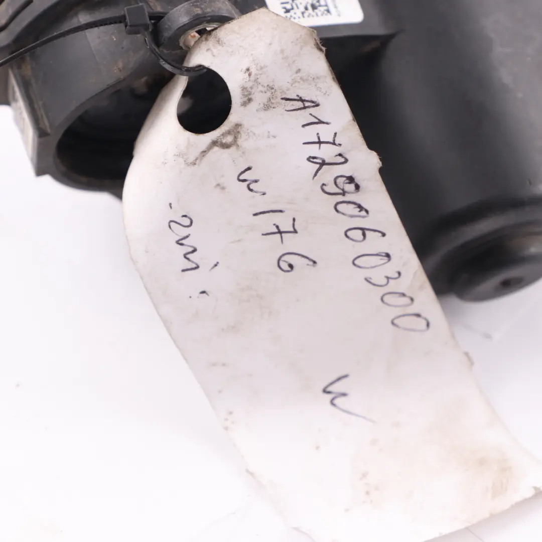 attuatore motore pinza freno posteriore destra per Mercedes W176 W246 con numero di parte A1729060300 Mercedes W176 W246 attuatore motore pinza freno posteriore destra - SKU A1729060300 - Numero di parte A1729060300