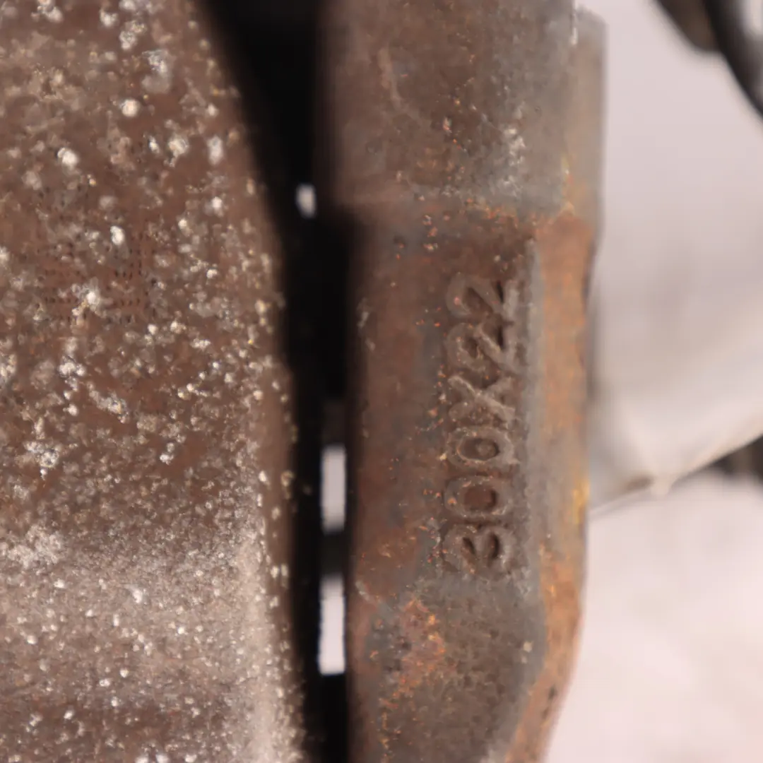 Pinza Freno Posteriore Destra Unità Frenante per Mercedes W213 C238 con numero di parte A0004237200 Mercedes W213 C238 Pinza Freno Posteriore Destra Unità Frenante - SKU A0004237200 - Numero di parte A0004237200