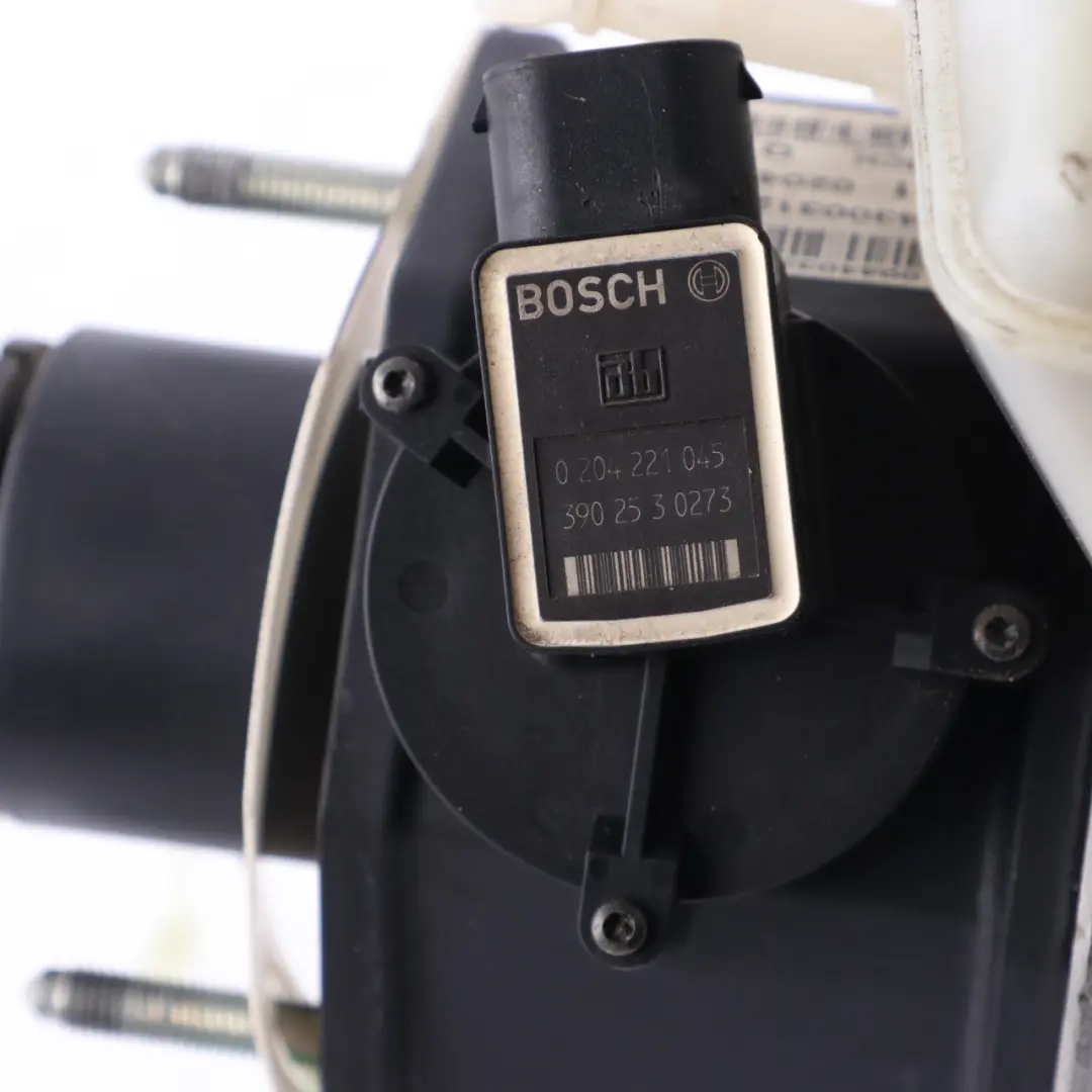 Brake Servo Master Cylinder Booster Unit A0004300312 to Mercedes W211 CLS C219 with Part number A0004300712 Mercedes W211 CLS C219 Brake Servo Master Cylinder Booster Unit A0004300312 - SKU A0004300712 - Part number A0004300712