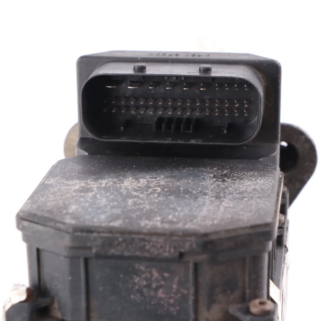 Brake Pump Mercedes Sprinter W901 W903 ABS ESP Hydraulic Brake Unit to with Part number A0004465689 Brake Pump Mercedes Sprinter W901 W903 ABS ESP Hydraulic Brake Unit - SKU A0004465689 - Part number A0004465689