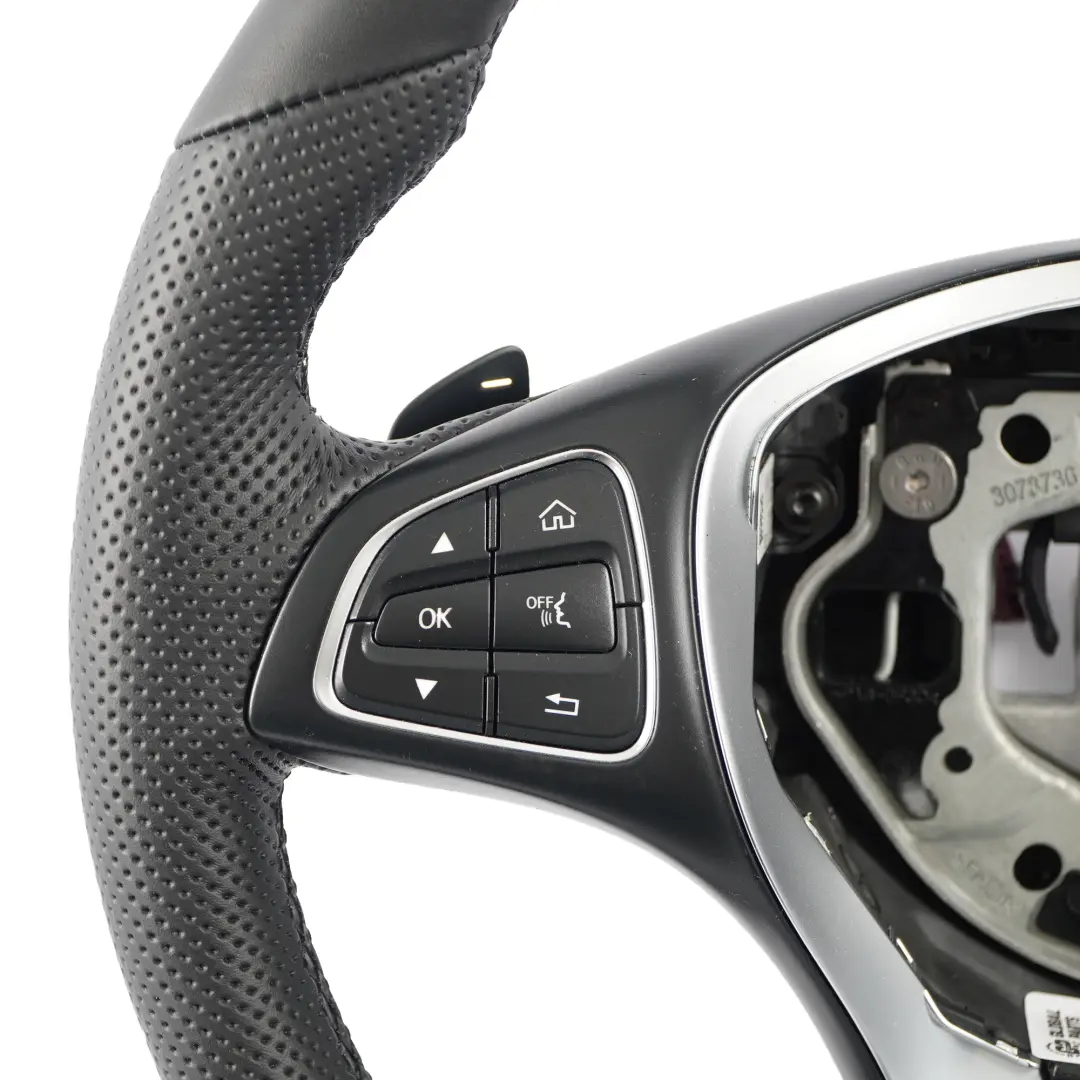 NUOVO in pelle nera multifunzione Cambio al volante per Volante Mercedes W205 C253 con numero di parte A0004600507 Volante Mercedes W205 C253 NUOVO in pelle nera multifunzione Cambio al volante - SKU A0004600507-1 - Numero di parte A0004600507
