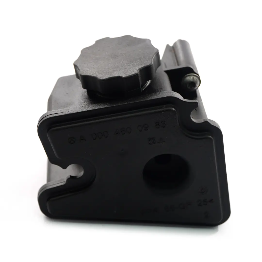 M272 Power Steering Pump Reservoir Tank A0004600983 to Mercedes W203 W204 W211 with Part number A0004602383 Mercedes W203 W204 W211 M272 Power Steering Pump Reservoir Tank A0004600983 - SKU A0004602383 - Part number A0004602383
