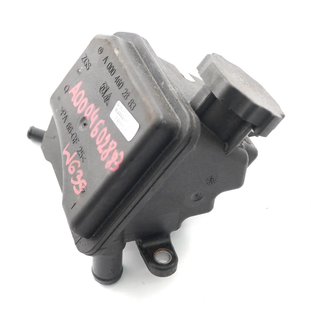 Zbiornik Zbiorniczek Pompy Wspomagania do Mercedes Vito W639 o numerze A0004602883 Mercedes Vito W639 Zbiornik Zbiorniczek Pompy Wspomagania - SKU A0004602883 - Numer Części A0004602883