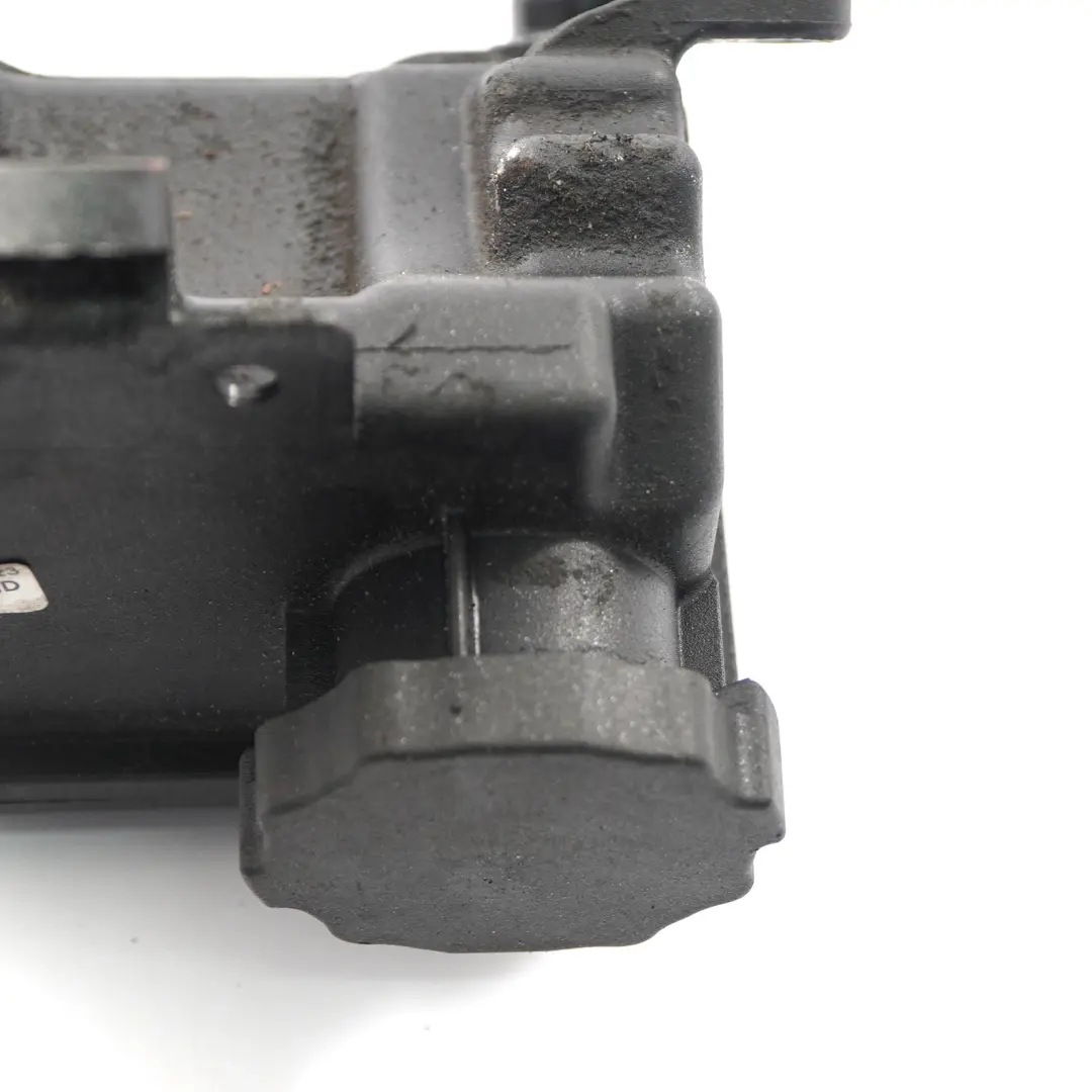  Réservoir Mercedes Vito W639 Pompe de direction Réservoir d'huile hydraulique - SKU A0004602883 - Numéro de pièce A0004602883