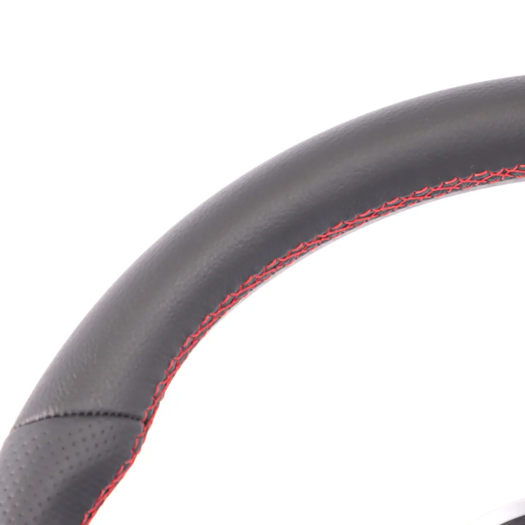 NUEVO Cuero Negro Palanca de cambio Hilos Rojos para Volante Mercedes C118 W177 con número de pieza A0004604602 Volante Mercedes C118 W177 NUEVO Cuero Negro Palanca de cambio Hilos Rojos - SKU A0004604602-1 - Número de pieza A0004604602