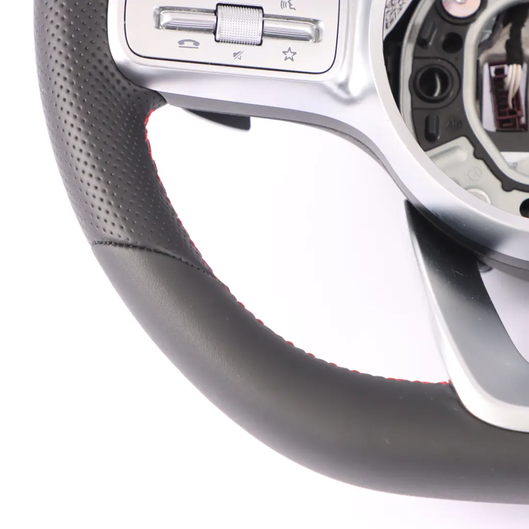 NUOVO in pelle nera multifunzione Cambio al volante per Volante Mercedes W177 W205 con numero di parte A0004608402 Volante Mercedes W177 W205 NUOVO in pelle nera multifunzione Cambio al volante - SKU A0004608402-1 - Numero di parte A0004608402