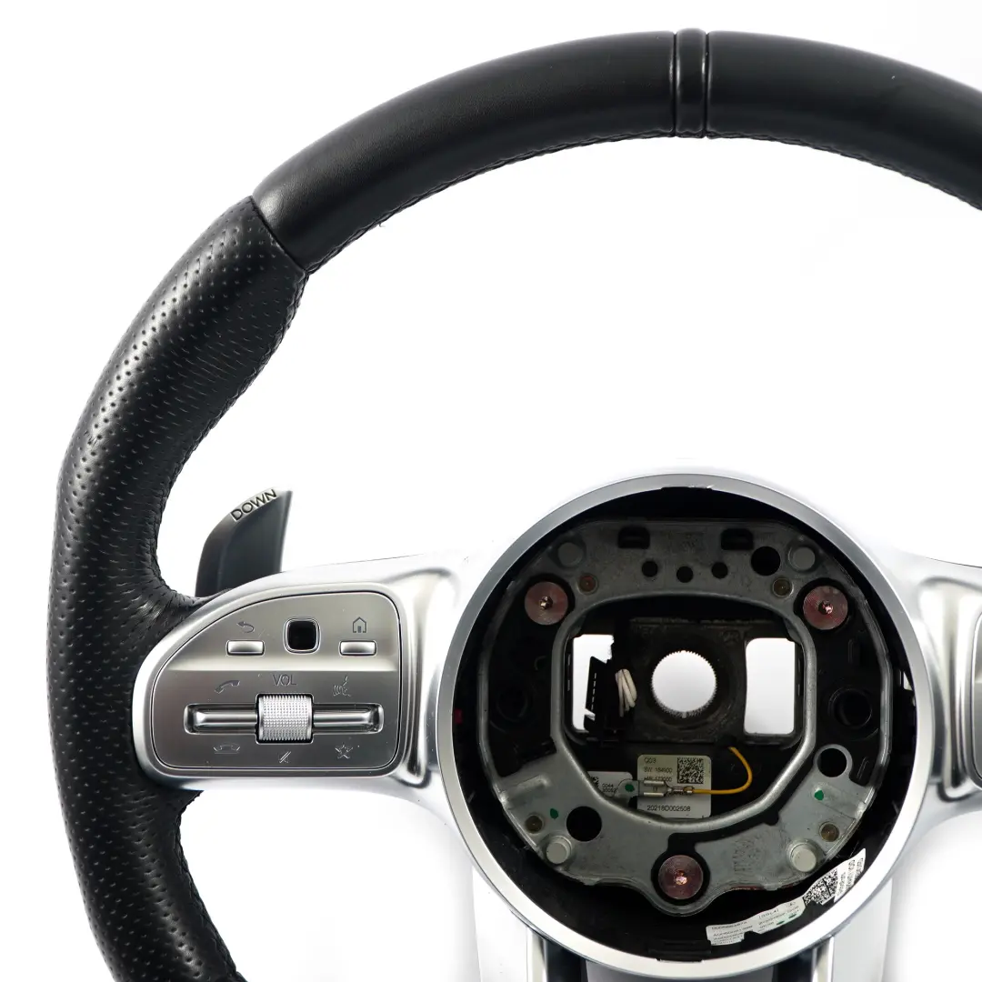 Mercedes W177 AMG Volant cuir noir avec palettes changement vitesse - SKU A0004608413 - Numéro de pièce A0004608413