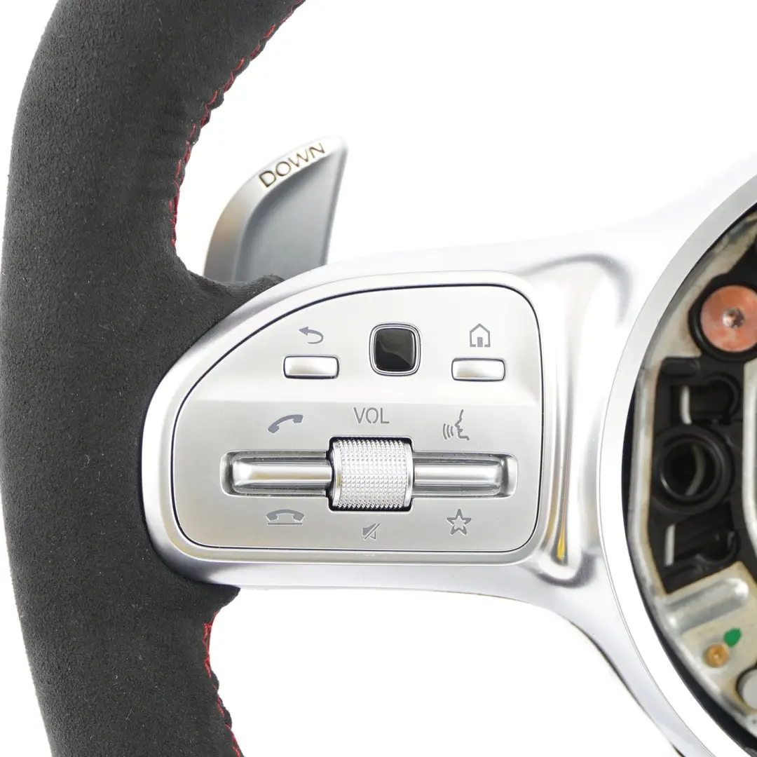 NOUVEAU Volant en Cuir Noir avec Palettes pour Mercedes W177 V177 AMG à propos du numéro de pièce A0004609908 Mercedes W177 V177 AMG NOUVEAU Volant en Cuir Noir avec Palettes - SKU A0004609908-1 - Numéro de pièce A0004609908