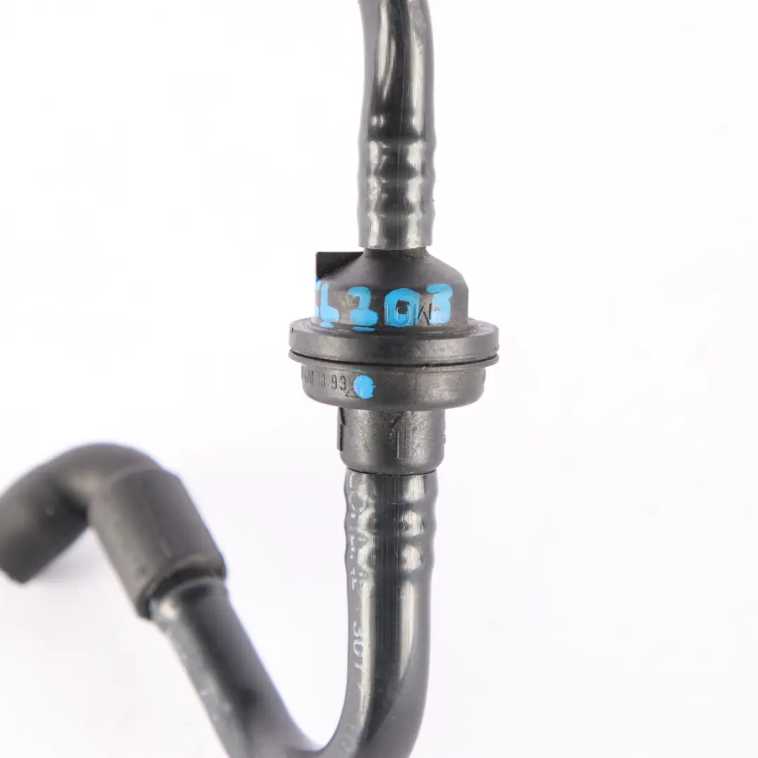 Vacuum Hose Mercedes W203 Tank Breather Filler Line Pipe to Fuel with Part number A0004701393 Fuel Vacuum Hose Mercedes W203 Tank Breather Filler Line Pipe - SKU A0004701393 - Part number A0004701393