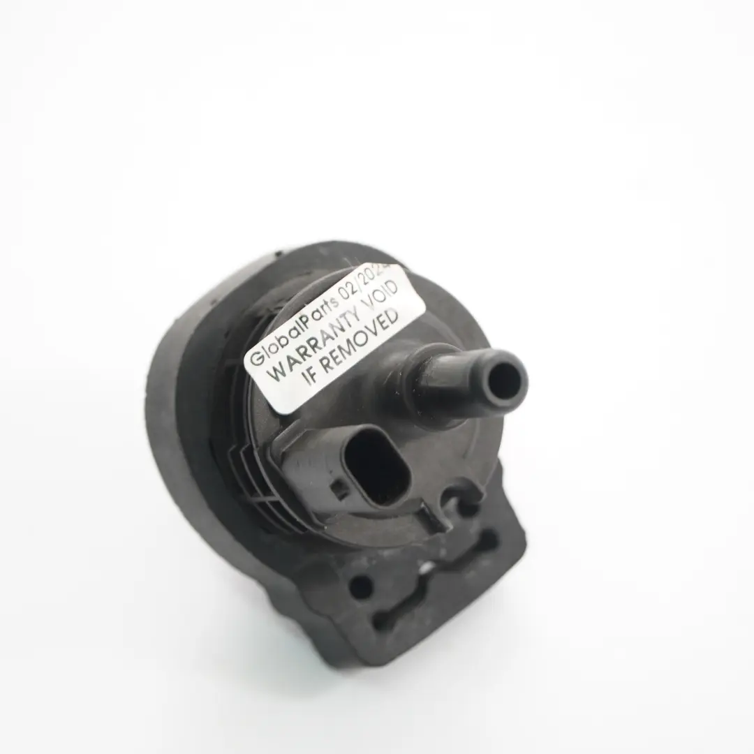 Mercedes W177 Valve De Purge De Vide - SKU A0004703700 - Numéro de pièce A0004703700