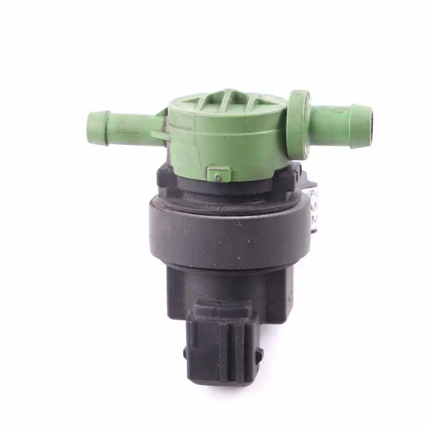 Mercedes W203 W204 W210 Pompe de régénération de carburant Electrovanne de purge - SKU A0004703893 - Numéro de pièce A0004703893