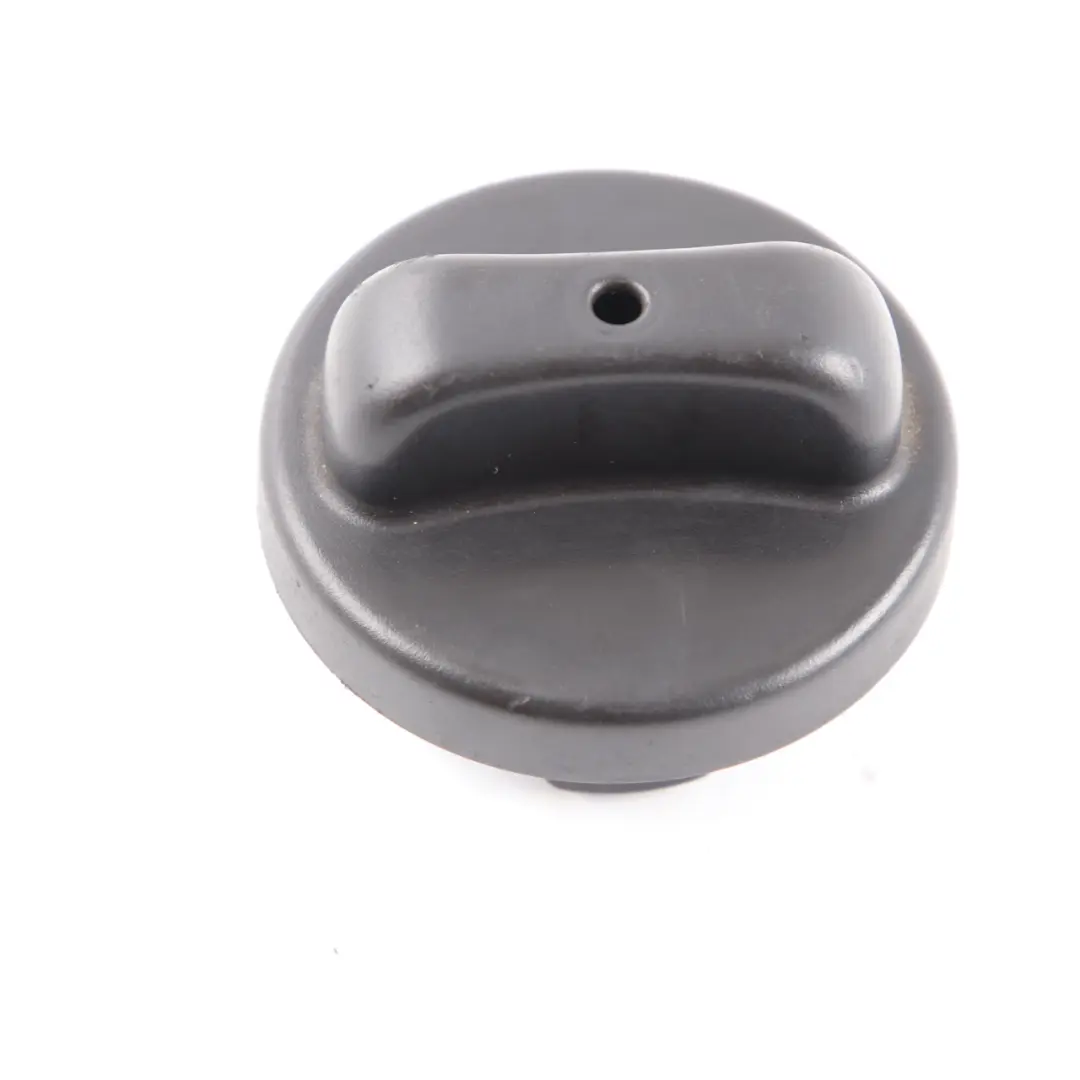Mercedes Sprinter W906 Tapa del depósito de combustible Negro - SKU A0004704605-2 - Número de pieza A0004704605