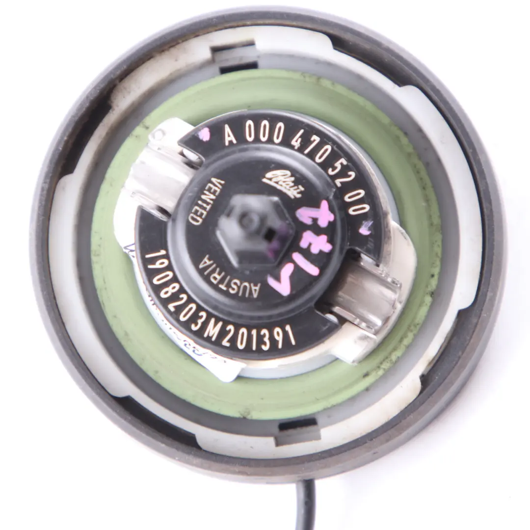 Filler Cap Mercedes W177 W247 Tank Cap Lid Cover Black Covering to Fuel with Part number A0004705200 Fuel Filler Cap Mercedes W177 W247 Tank Cap Lid Cover Black Covering - SKU A0004705200 - Part number A0004705200